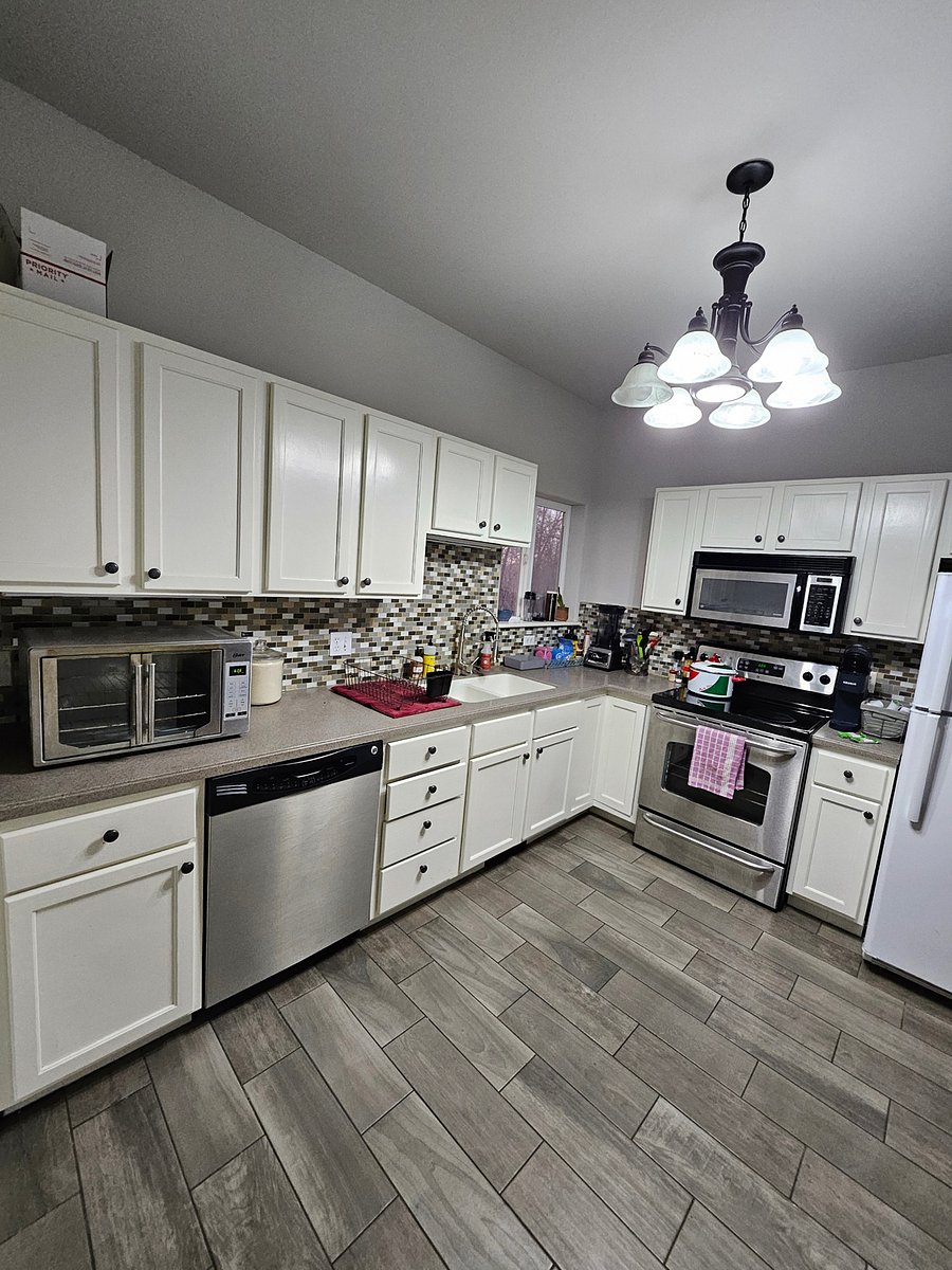 Furnished Finder property 948008_1 photo 9