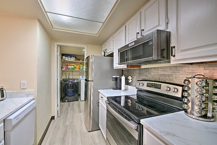 Furnished Finder property 948015_1 photo 9