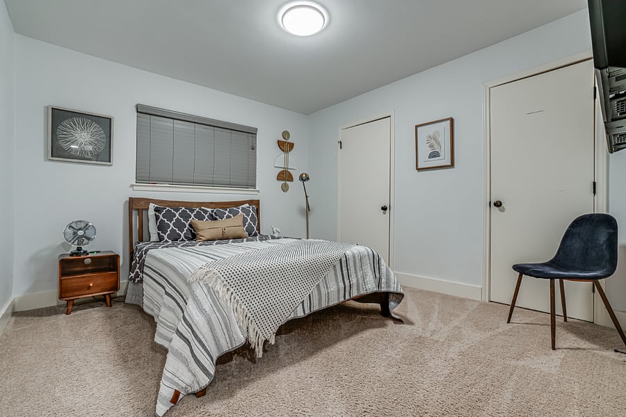 Queen Bedroom 1