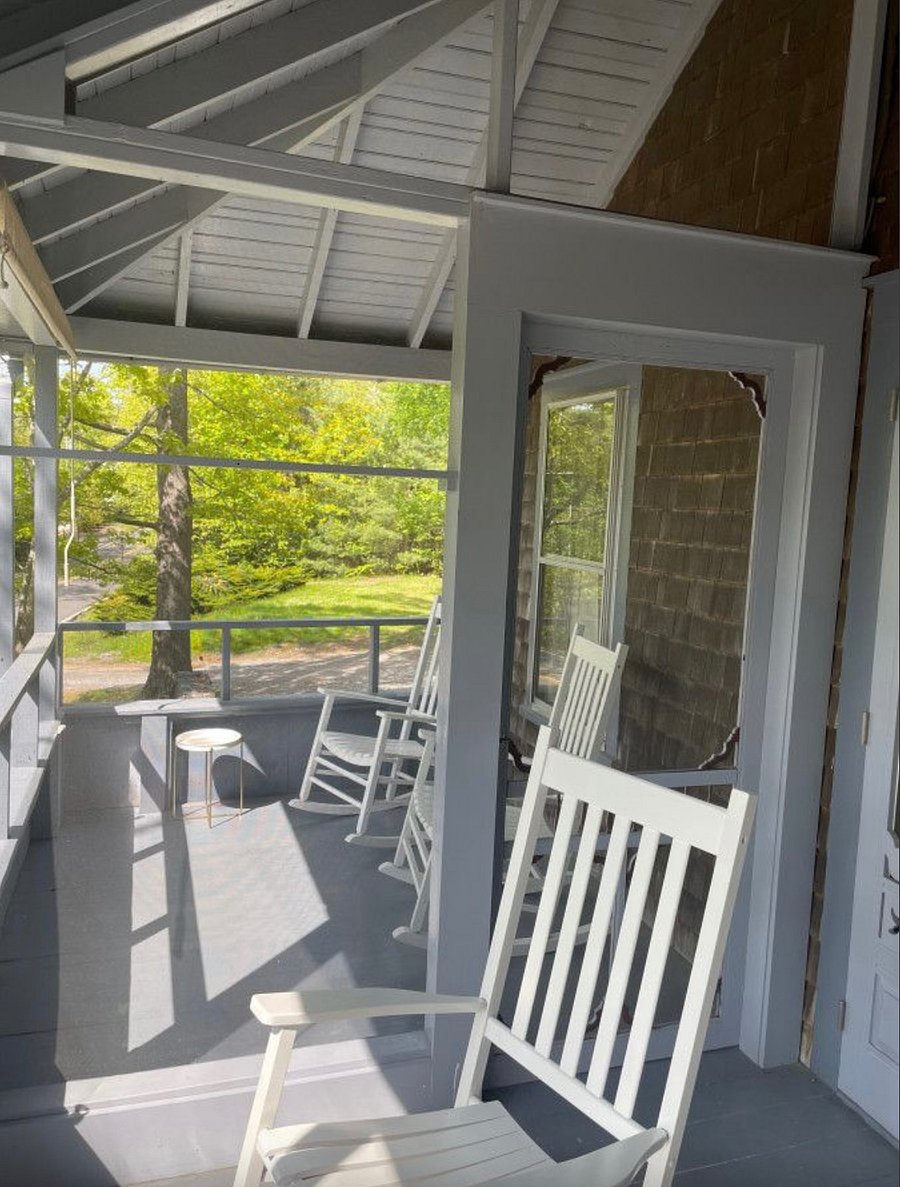 Screened porch
