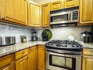 Furnished Finder property 948215_2 photo 8