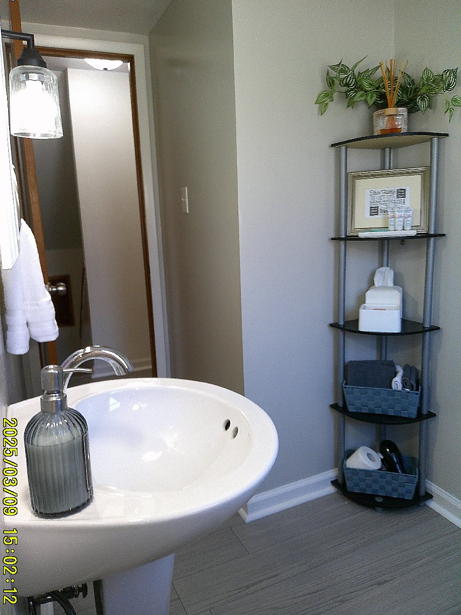 2nd Level Half bath with bidet