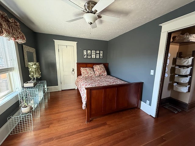 Upstairs bedroom continued