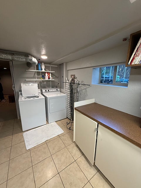 Basement laundry room