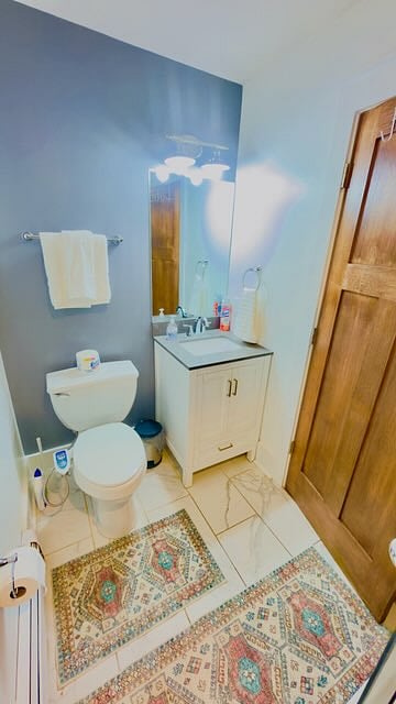 Bedroom 3 with 1 Queen Bed - PRIVATE Bathroom