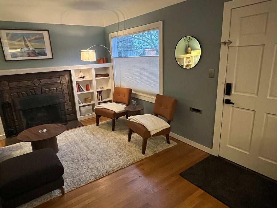 front door into living room/dining room