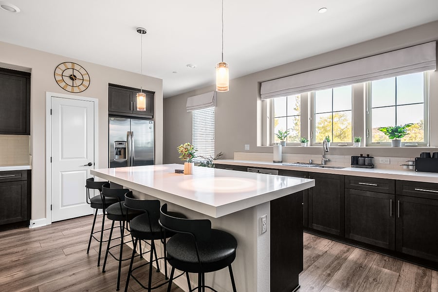 Fully equipped kitchen for everyday cooking and longer stays