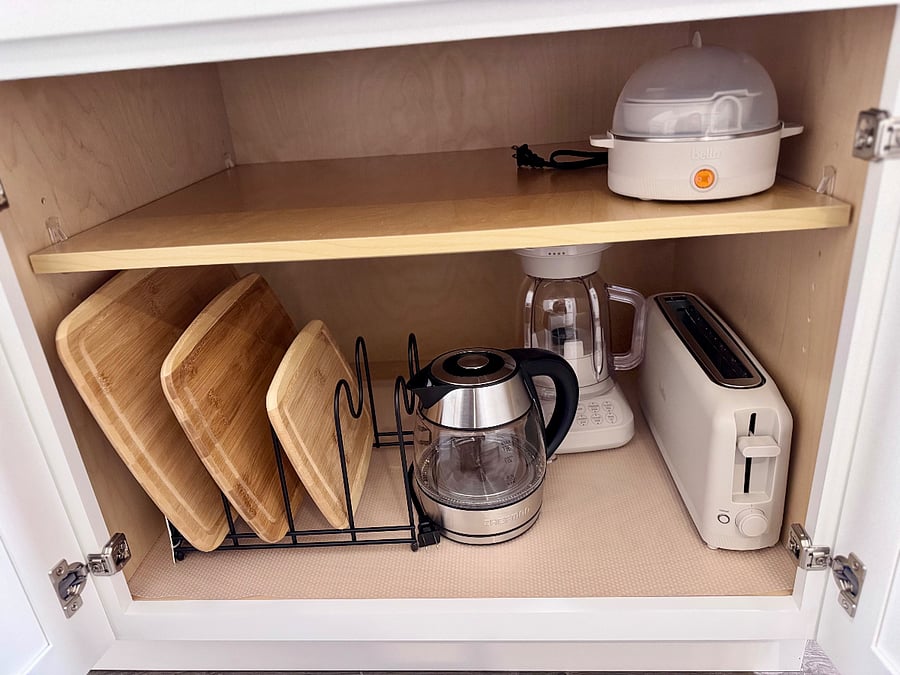Electric water kettle, toaster, blender