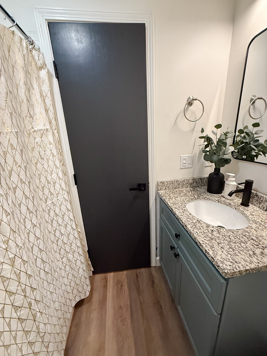 Secondary Bath