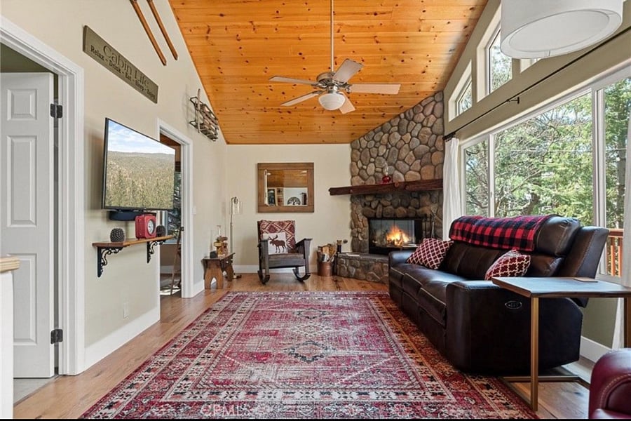Level 1 - Living Room