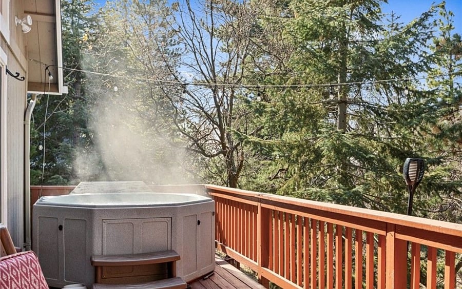 Level 1 - Deck (Hot Tub)