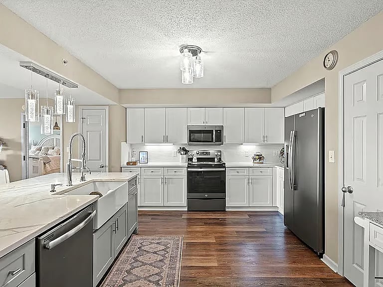Furnished Finder property 948504_1 photo 6