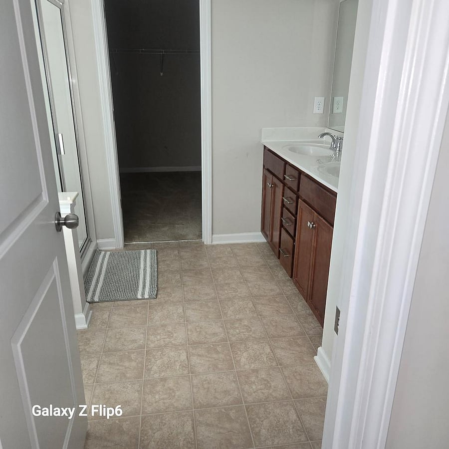 Furnished Finder property 948593_1 photo 12