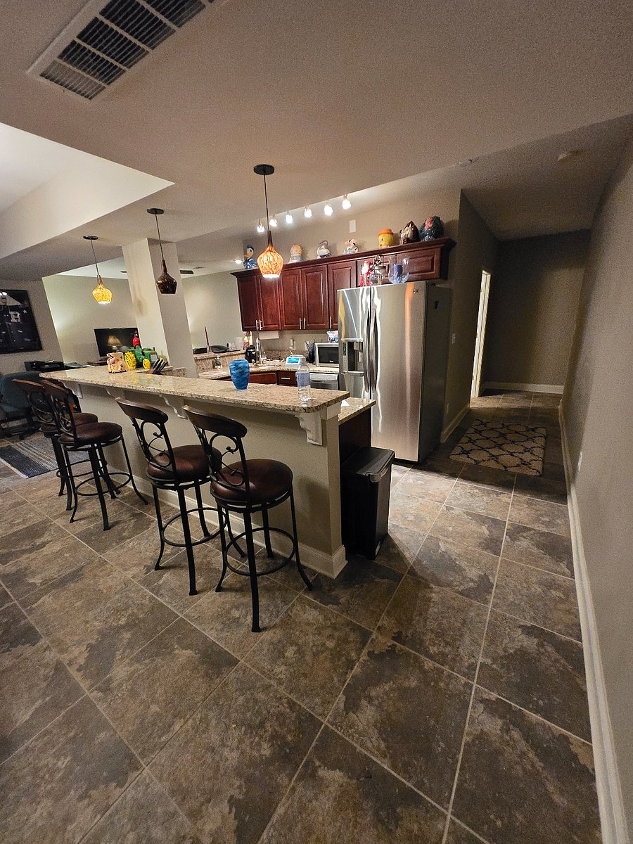 Furnished Finder property 948657_1 photo 4