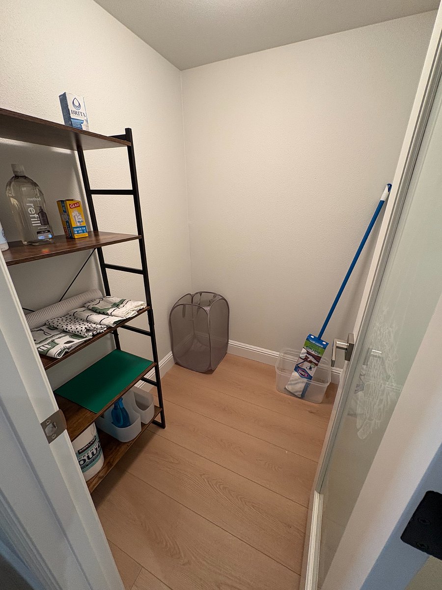Closet/Pantry/Storage