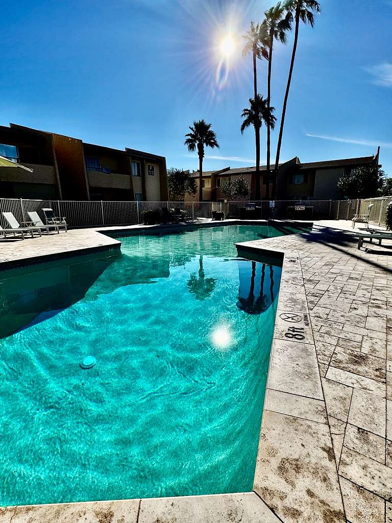 Community pool