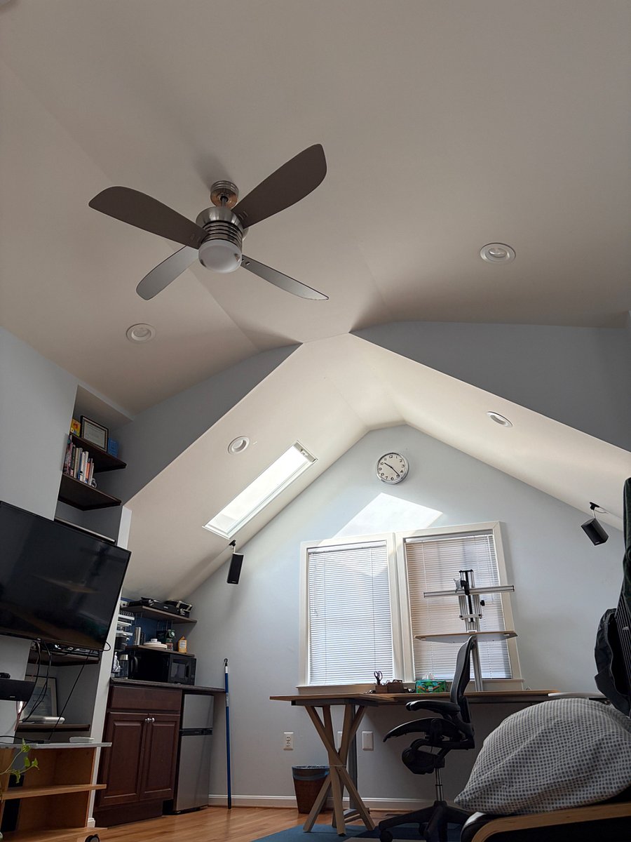 High ceiling with ceiling fan