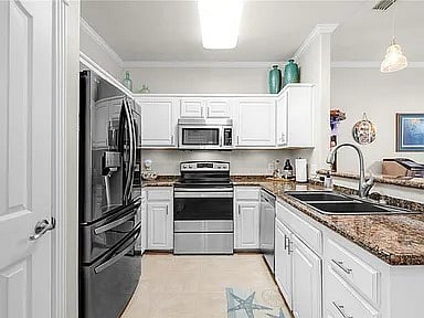 Furnished Finder property 948839_1 photo 6