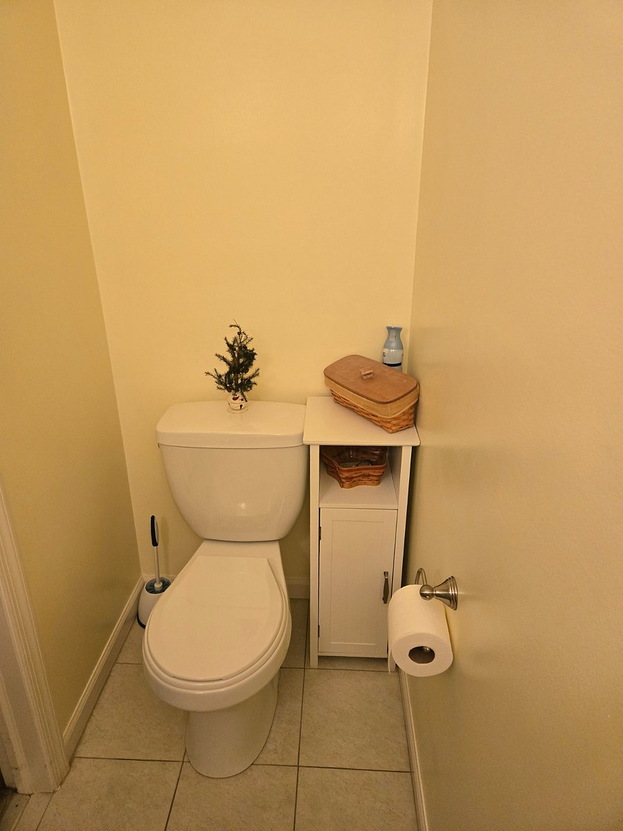 Powder room