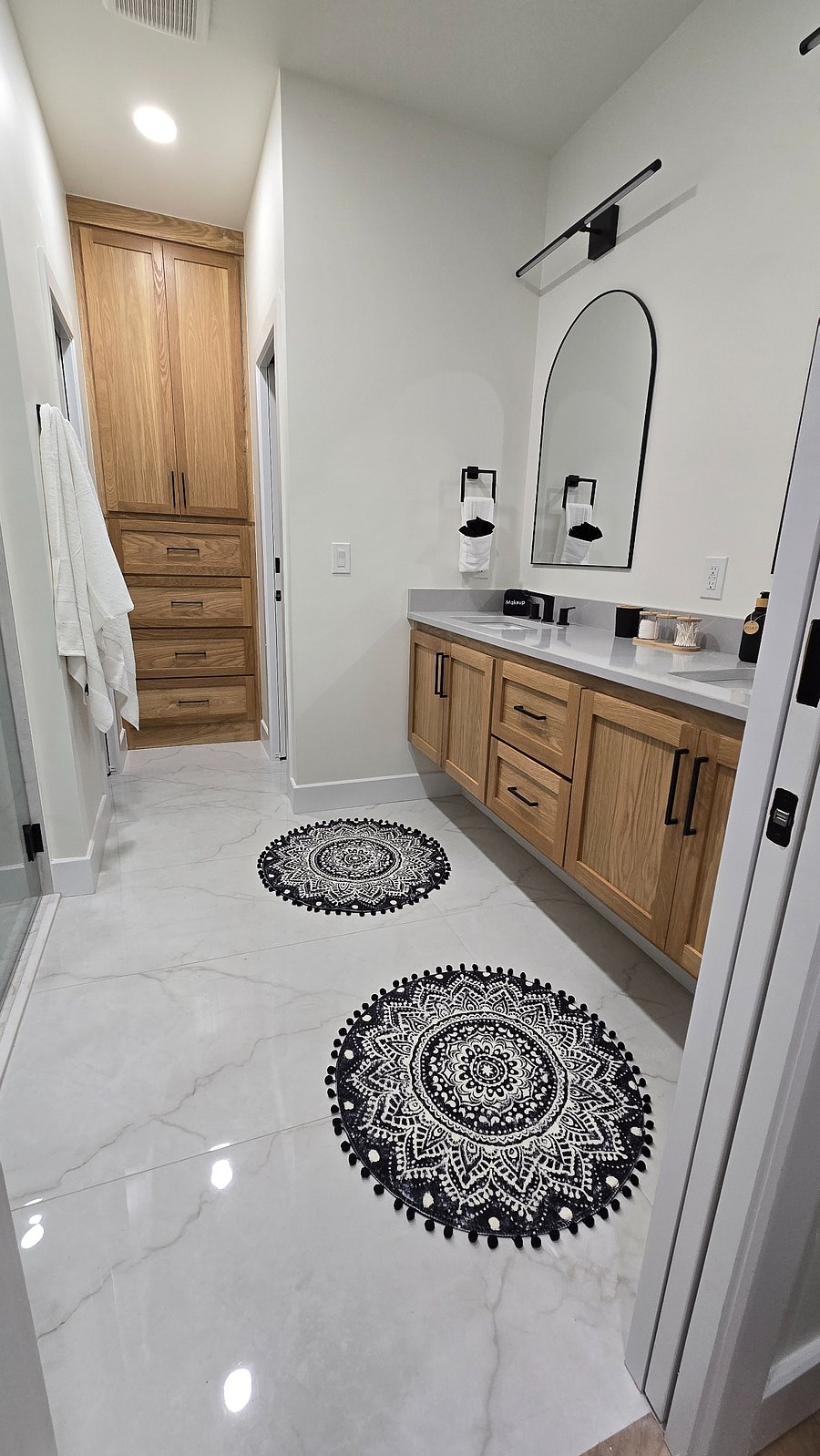 Master bathroom 