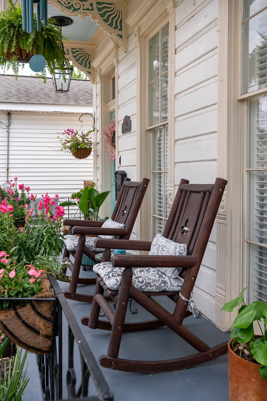Shared Porch