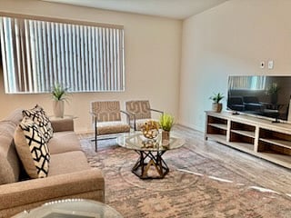 Furnished Finder property 948980_1 photo 5
