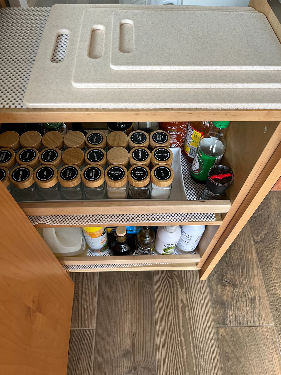 Spice rack
