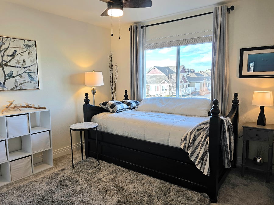 Beautiful trundle bed.