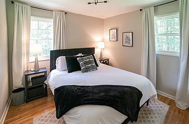 Furnished Finder property 949104_1 photo 18