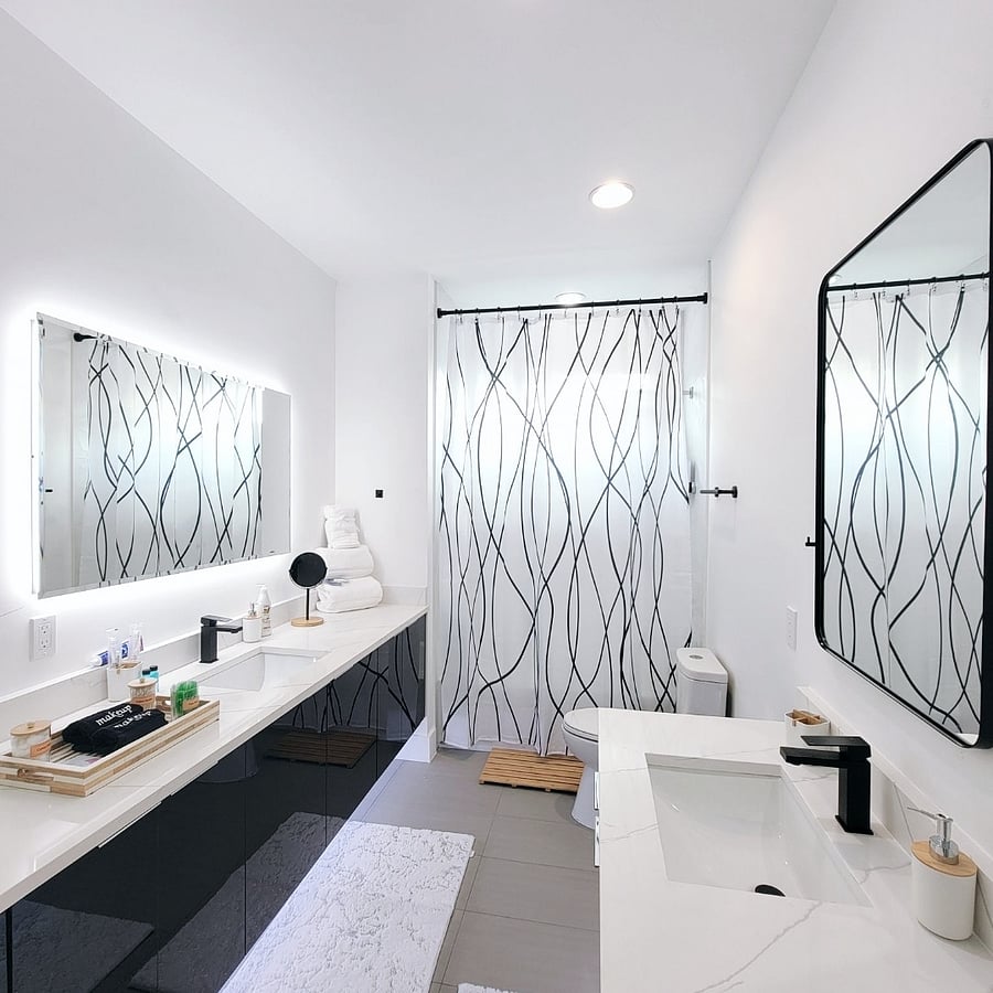 2nd Floor Jack and Jill Bathroom for Bedrooms 3 & 4