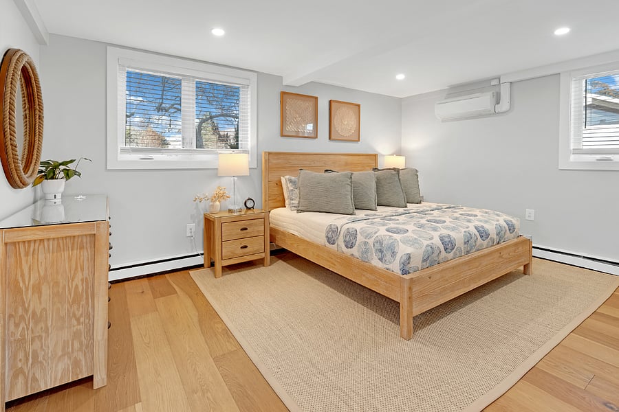 lower level with ensuite bathroom king bed