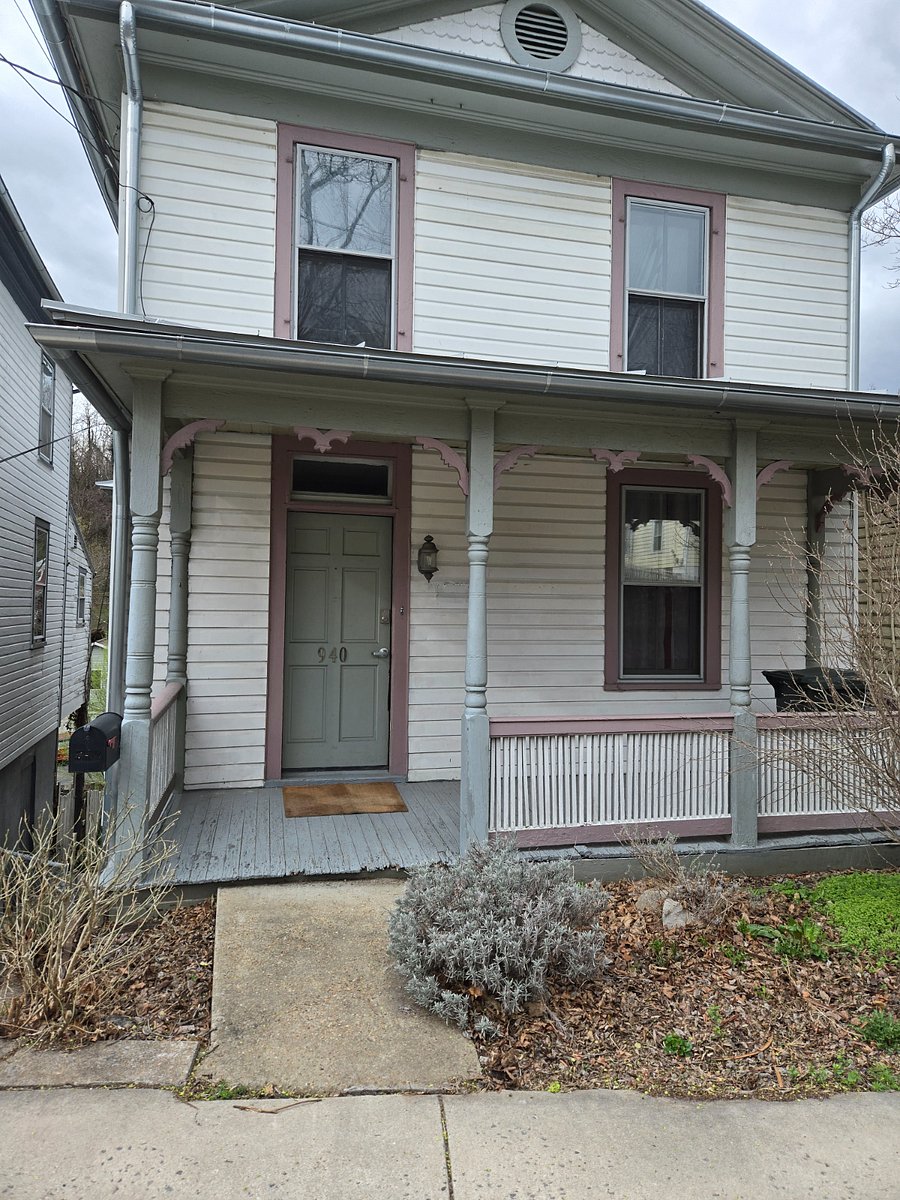 Front entrance from the street
