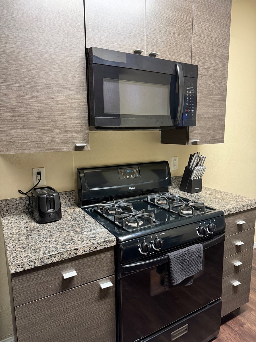 Stove & Mircowave