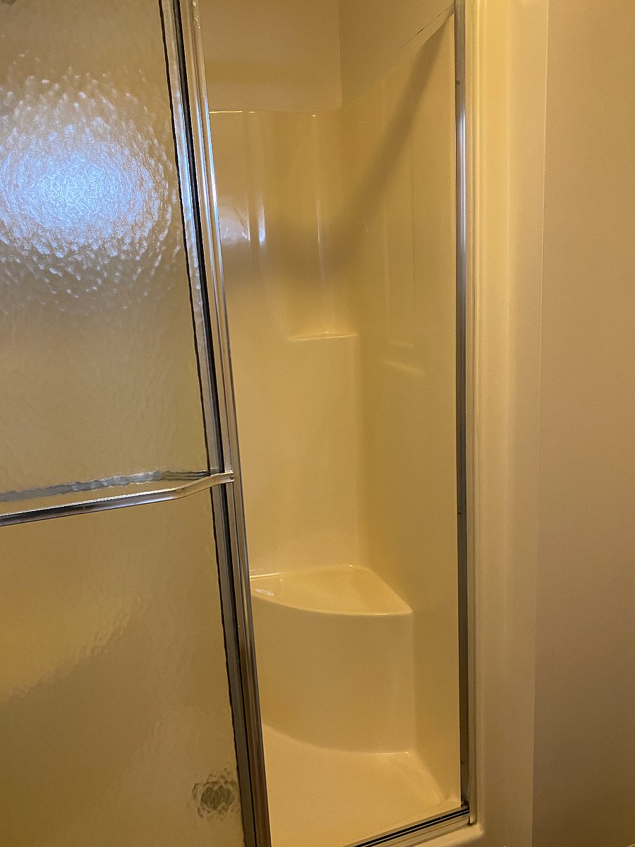 Primary ensuite Shower