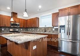 Furnished Finder property 949732_1 photo 3