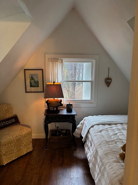 Second bedroom - double bed