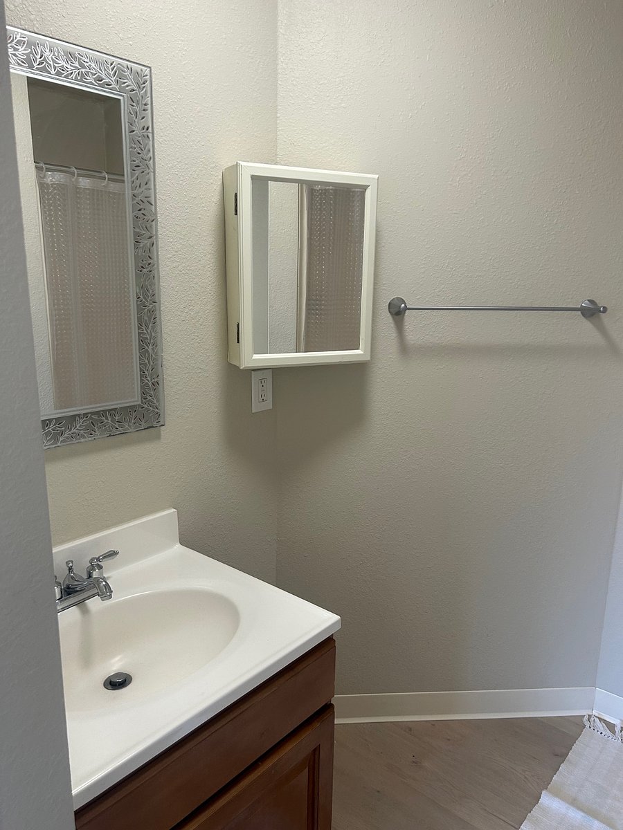 Furnished Finder property 949836_1 photo 6