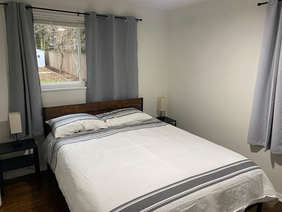 Bedroom 1 - Ground level - Queen Size Bed