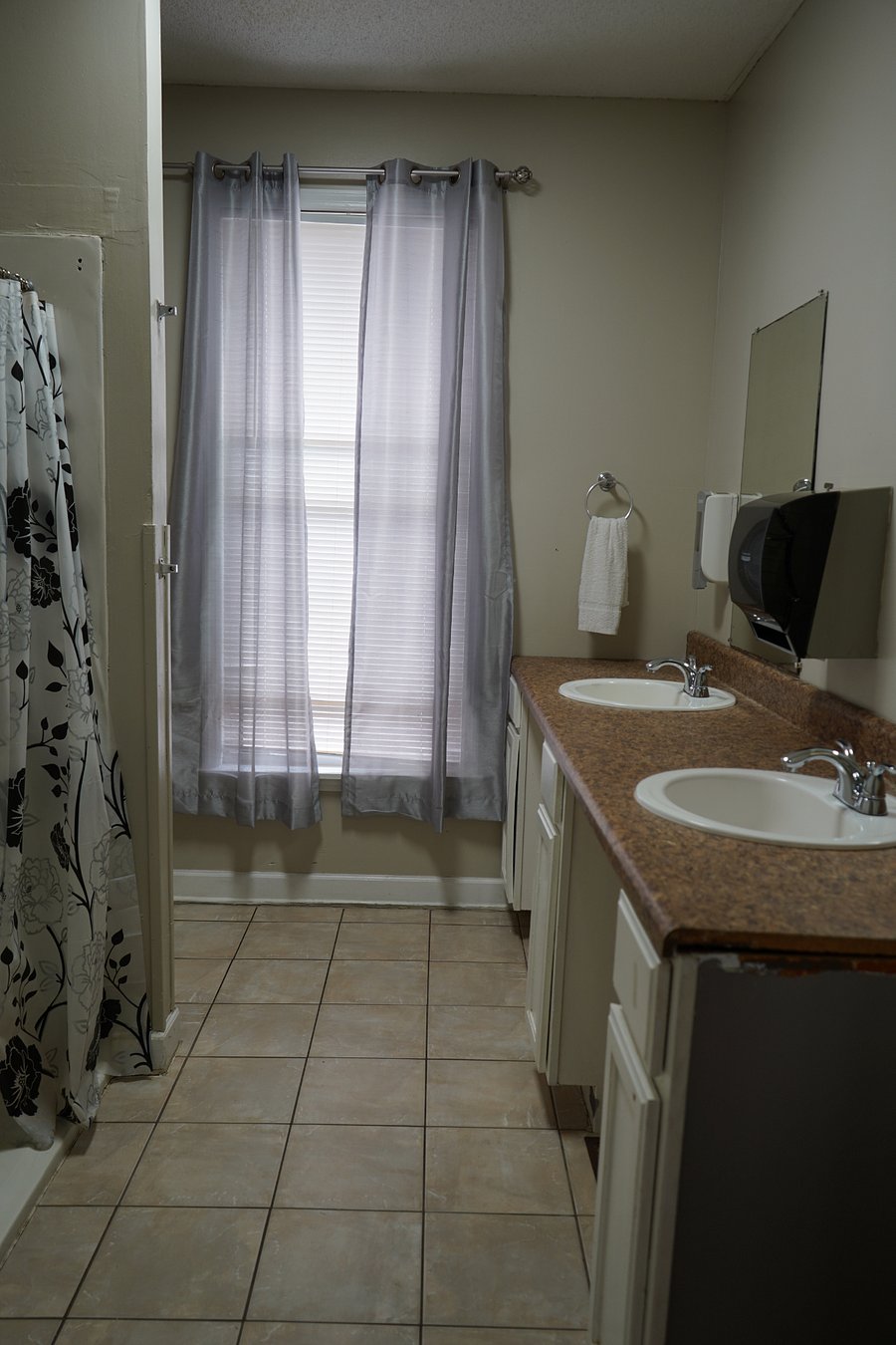 Furnished Finder property 950097_2 photo 9