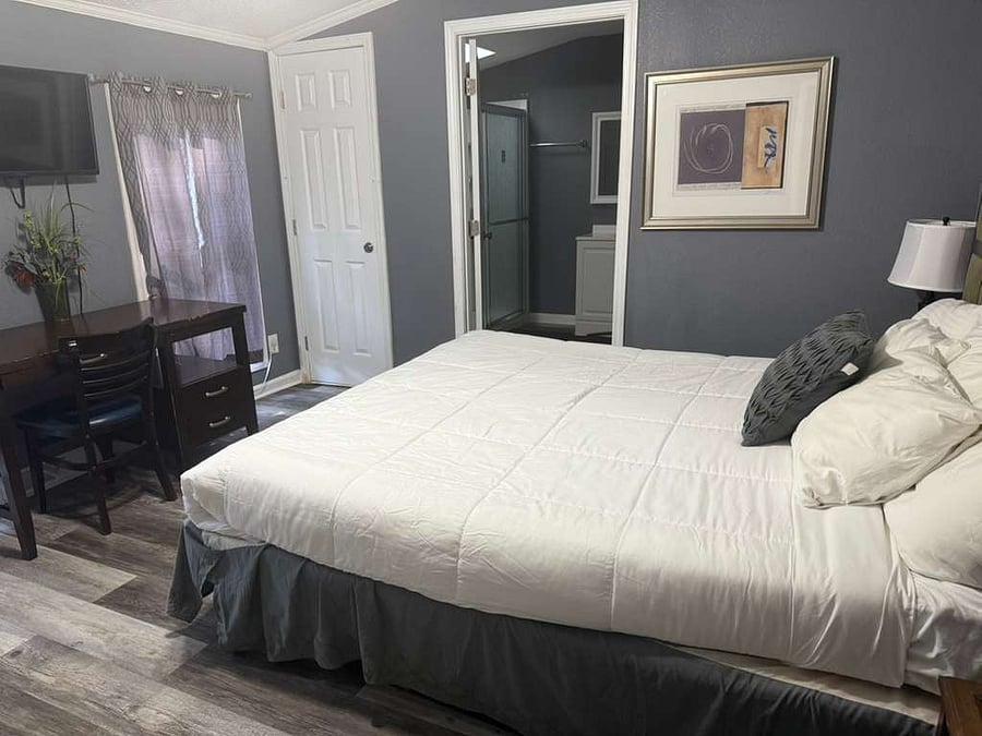 Furnished Finder property 950097_8 photo 8
