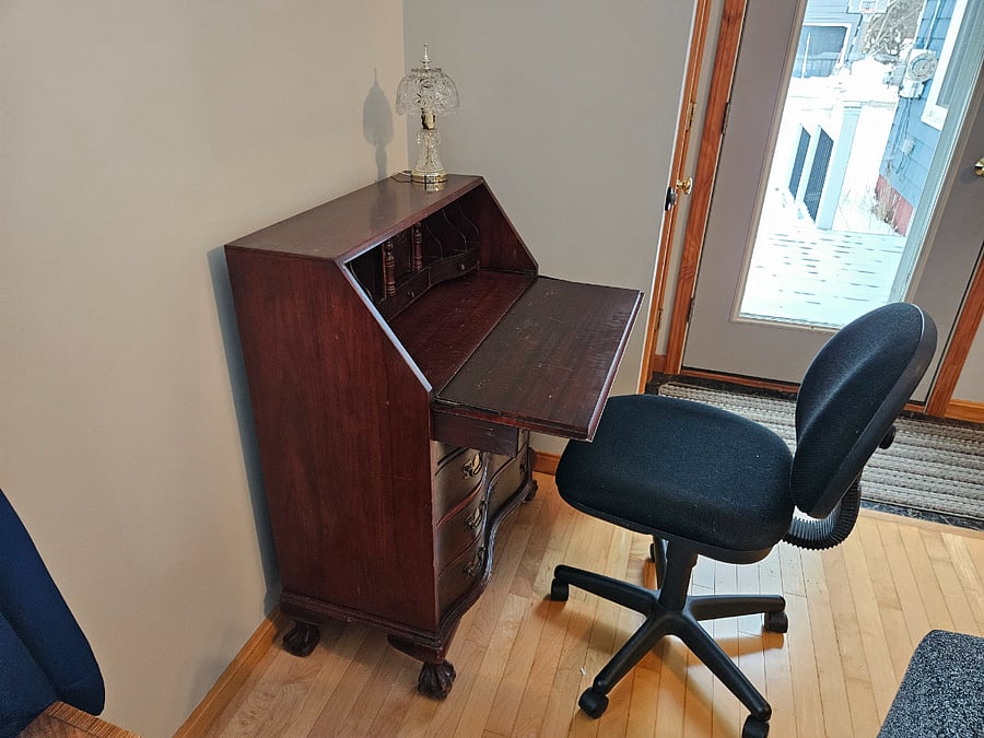 Work Station