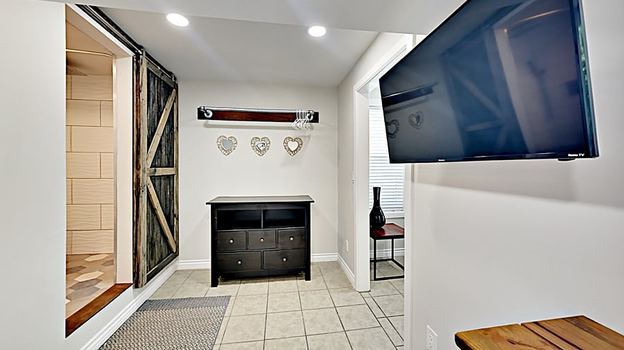 Furnished Finder property 950126_1 photo 7