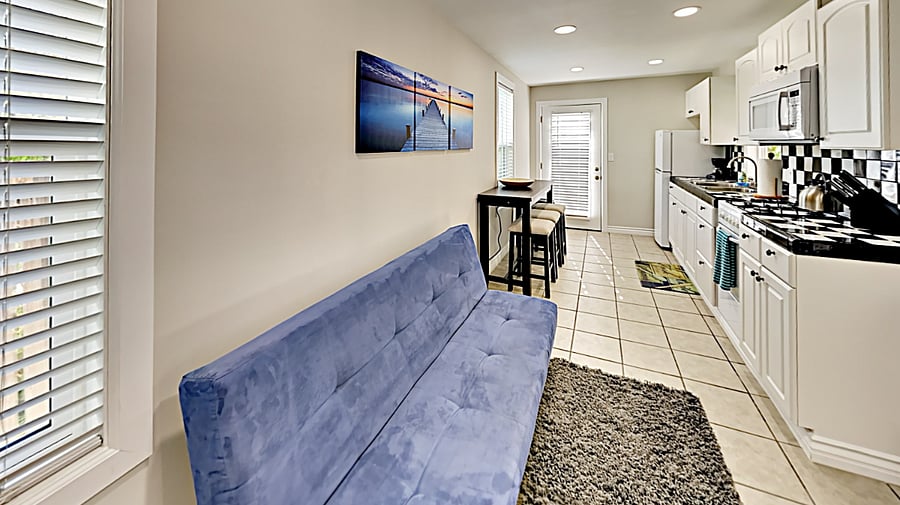 Furnished Finder property 950126_1 photo 9