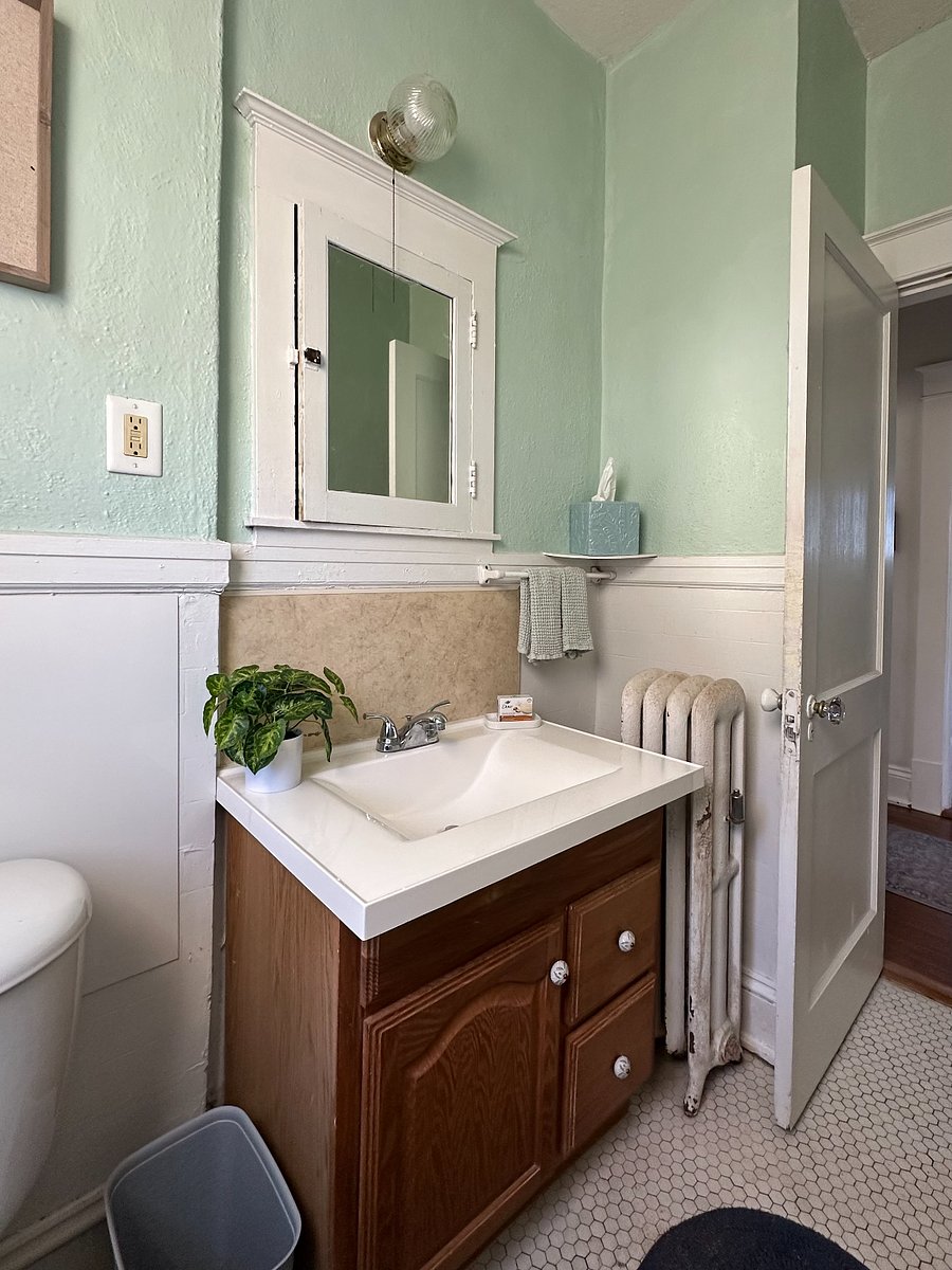 Bathroom area