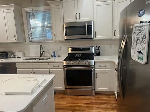 Furnished Finder property 950162_1 photo 3