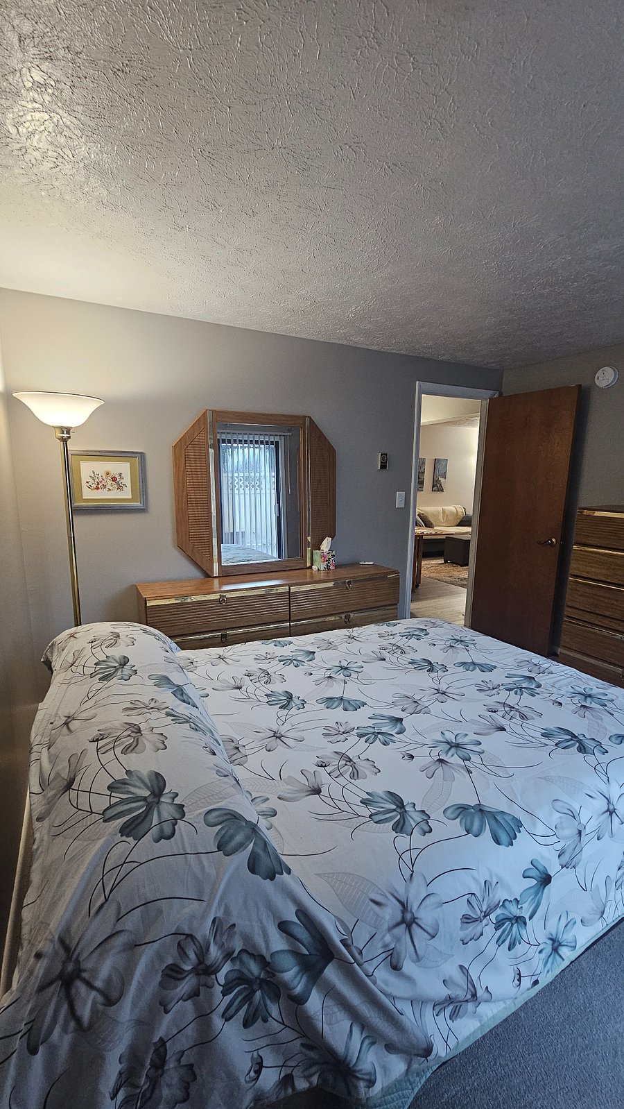 Furnished Finder property 950169_1 photo 12