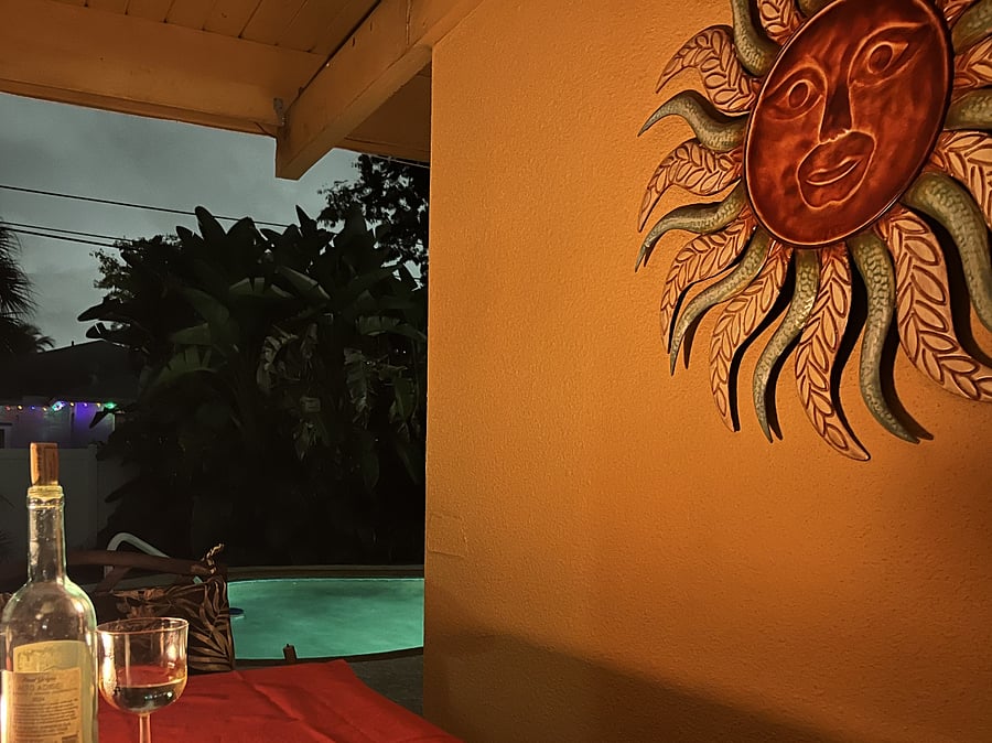 Dining al fresco is especially pretty after dark
