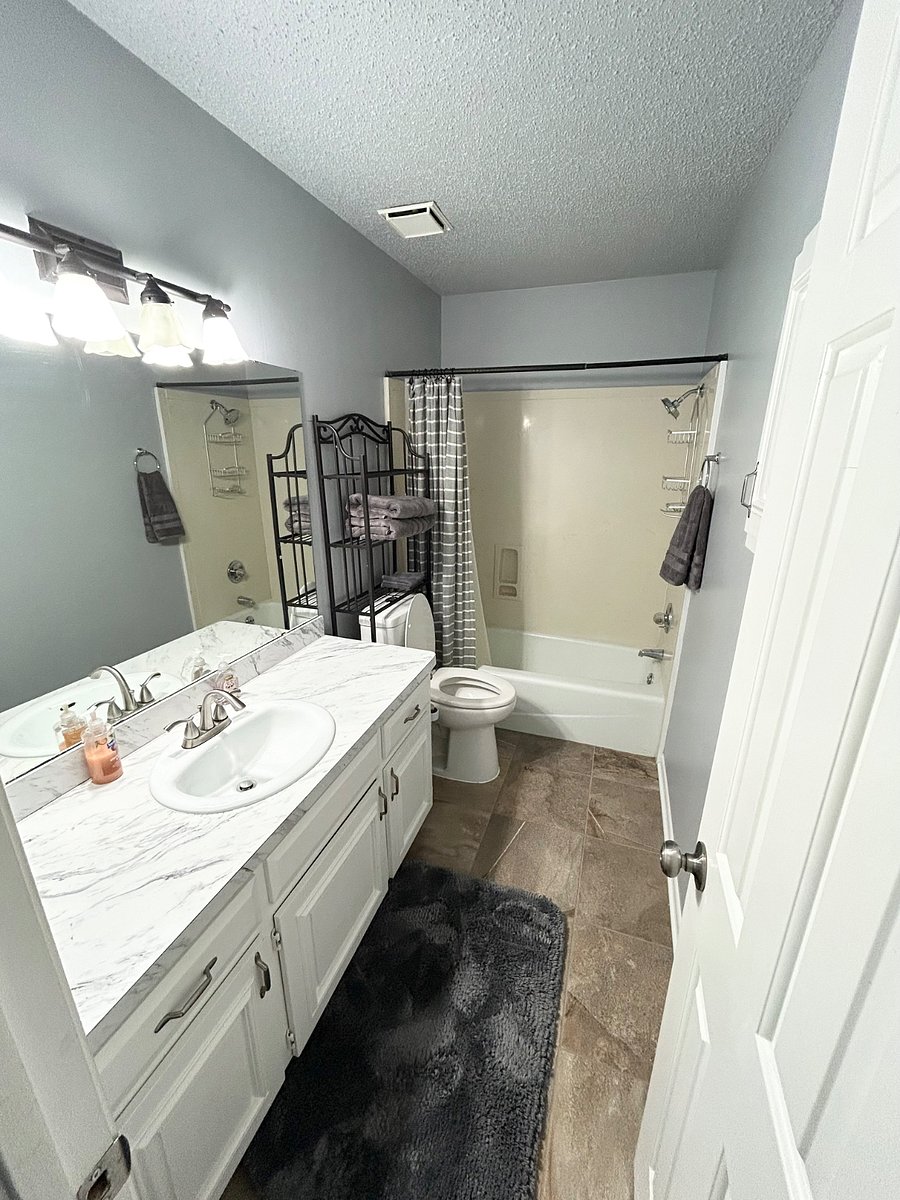 Furnished Finder property 950211_1 photo 9