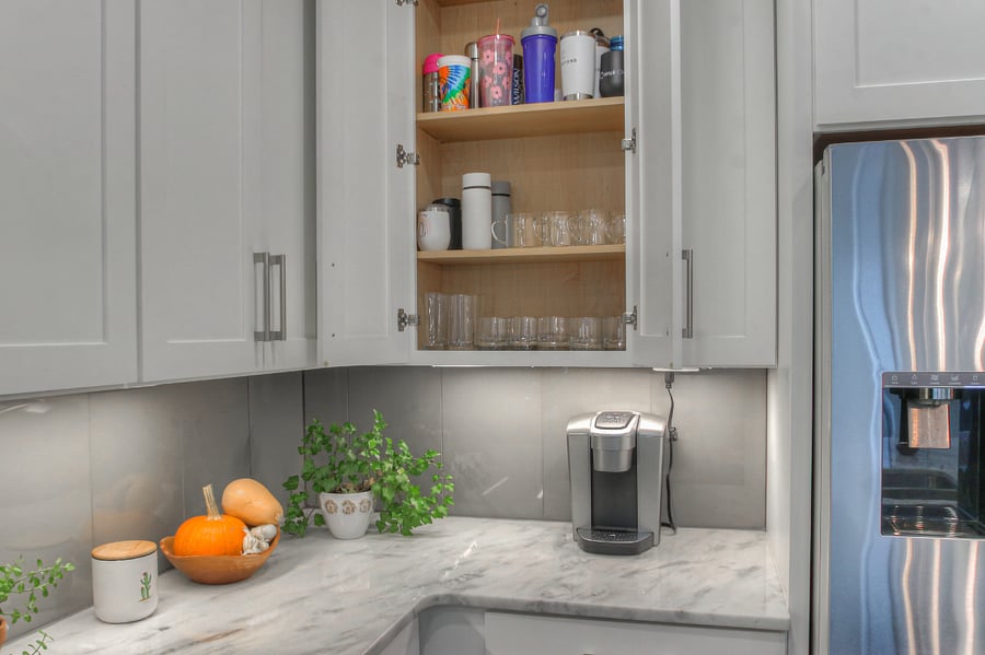 Luxurious, stocked & well-thought out Chef's Kitchen Gas stove, Smart appliances, & everything fully stocked for you.