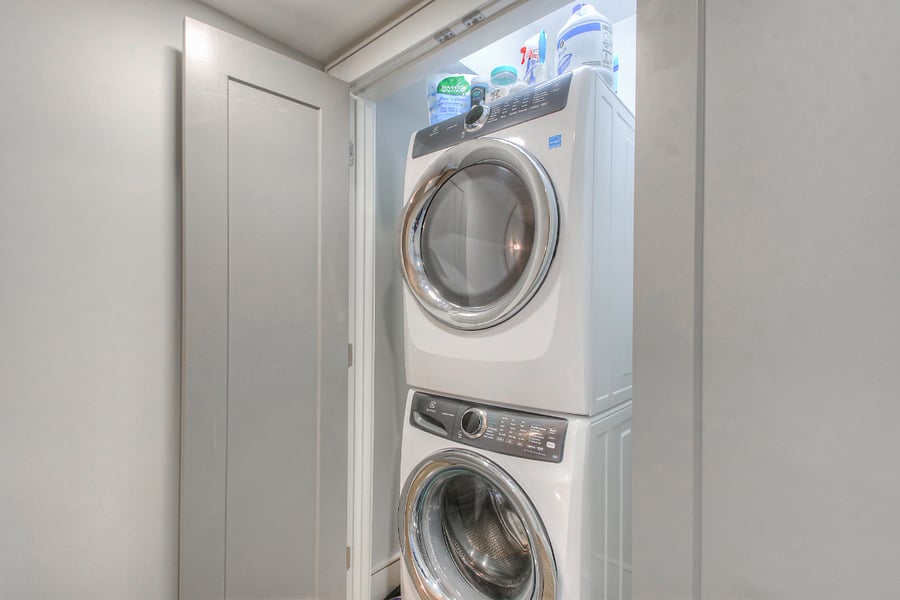 In-Unit Laundry w/ Steam-Cleaning features! We provide laundry-essentials :)